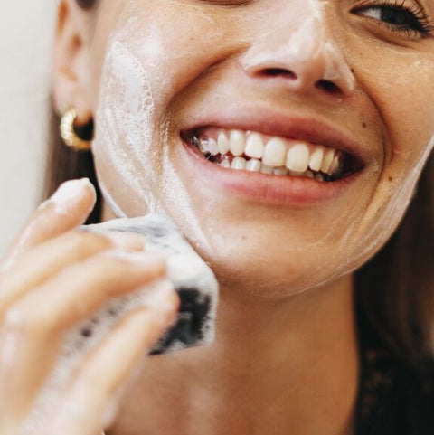 Săpun natural facial cu unt de Shea și ulei de Cocos