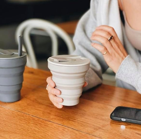 Ceașcă de cafea din sislicon de grad alimentar, reutilizabilă și pliabilă