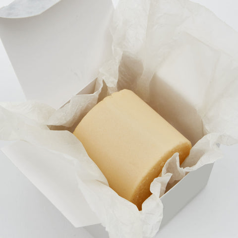 Balsam solid natural cu Unt de Shea